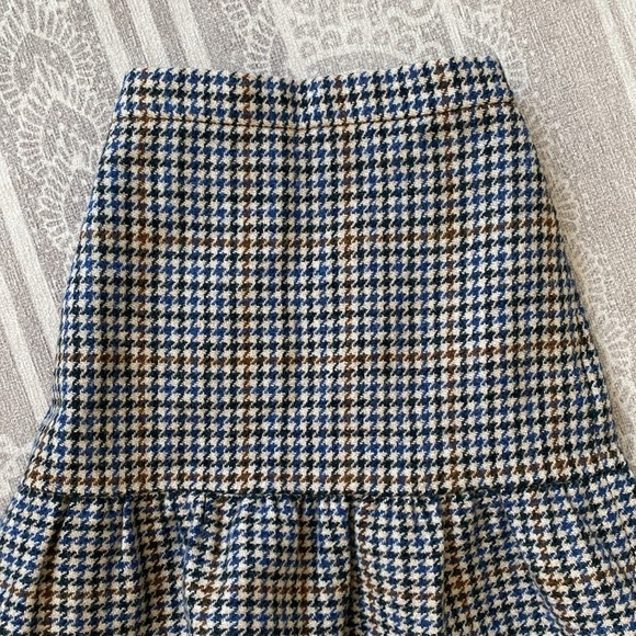 J.Crew Ruffle Mini Skirt in Houndstooth - Picture 7 of 15